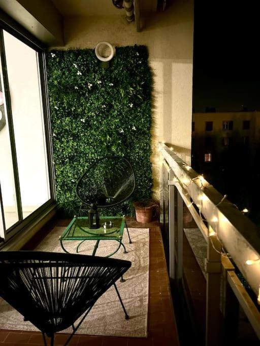 L'Elegant T3Nimes Parking-Centre Ville Екстер'єр фото